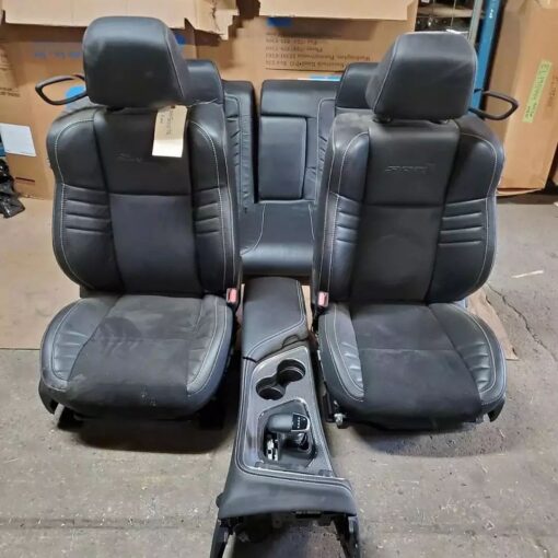 2015- 2021 Dodge Challenger SRT Car seats